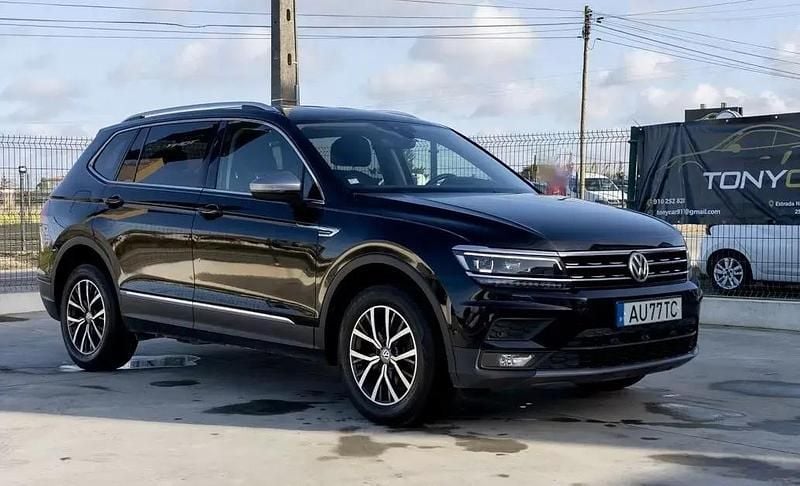 Usado VW Tiguan Allspace 150 HP (110 kW) 2018 Preto SUV