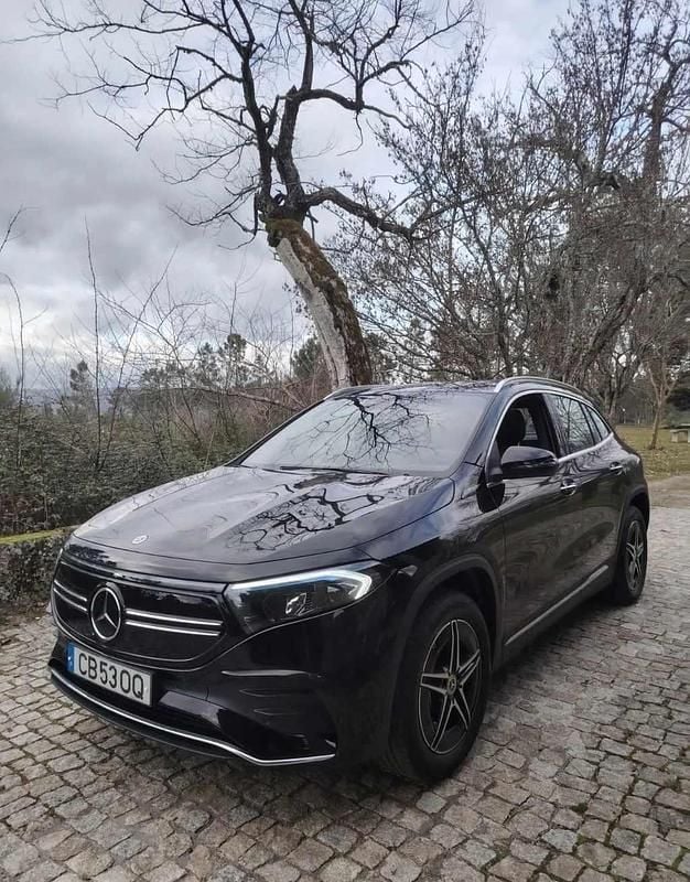 Preto Usado 2022 Mercedes EQA250 SUV | € 30.000 (Super Preço) - Imagem 1/4