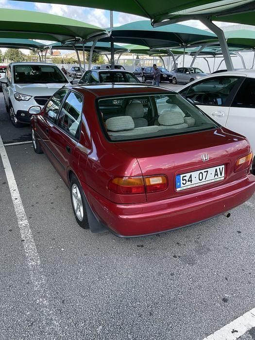 Usado Honda Civic 125 HP (91 kW) 1992 Sedan