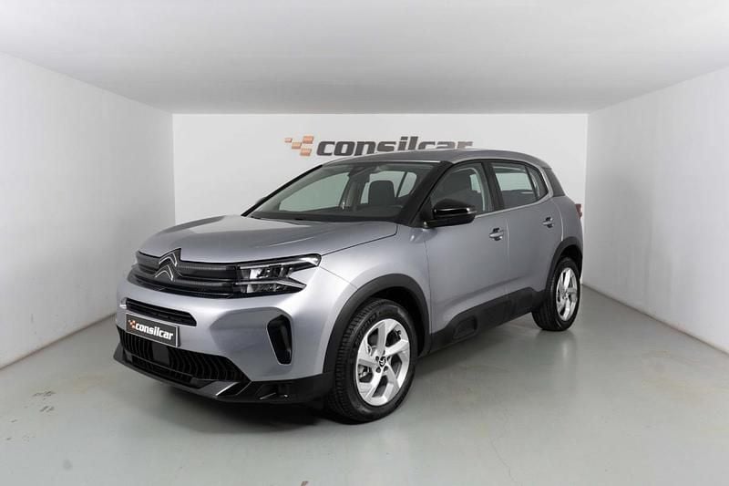 Cinza Usado 2024 Citroën C5 Aircross Feel SUV | € 28.890 (Preço justo) - Imagem 1/4