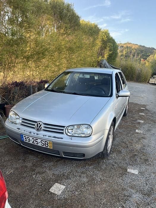 Usado 2001 VW Golf IV Sedan | € 2.800 (Preço justo) - Imagem 1/2