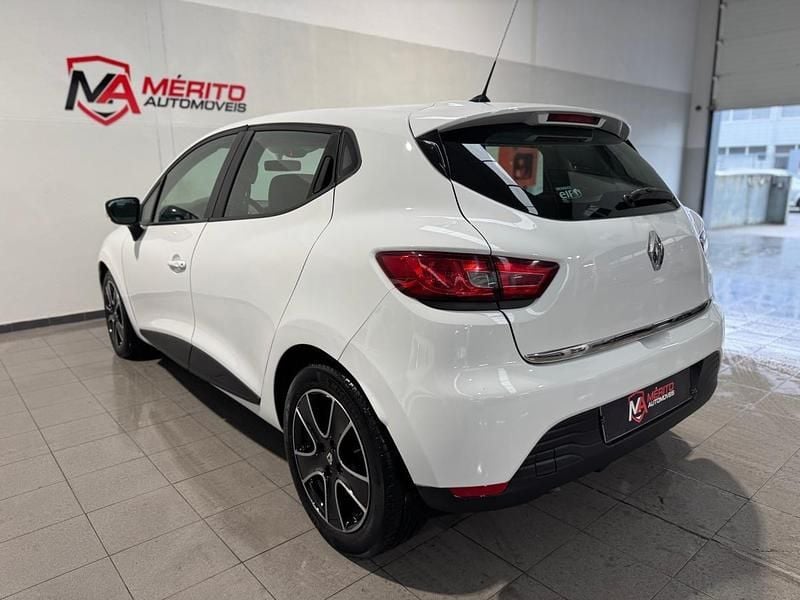 Usado Renault Clio IV 90 HP (66 kW) 2012 Branco