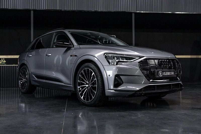 Usado Audi e-tron Advanced 300 kW (408 HP) 2020 Cinza SUV