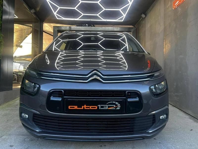 Usado Citroën Grand C4 Picasso 120 HP (88 kW) 2019 Cinzento Monovolume