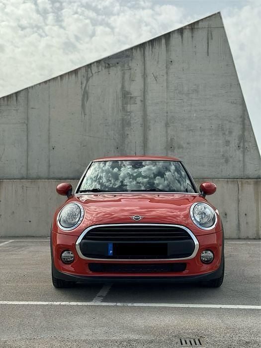 Usado 2018 Mini ONE Citadino | € 18.890 (Preço justo) - Imagem 1/4