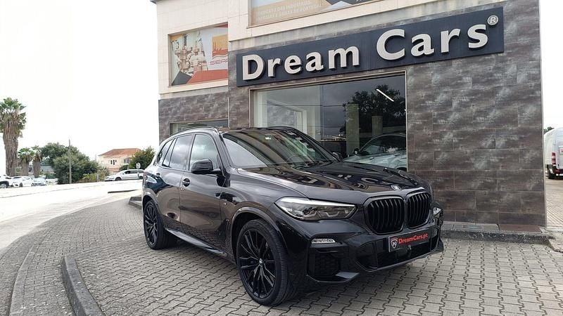 Preto Usado 2020 BMW X5 M SUV | € 55.999 - Imagem 1/4