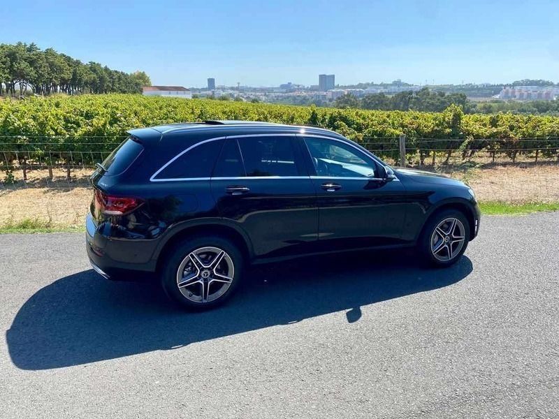 Usado Mercedes GLC300e 320 HP (235 kW) 2021 Preto SUV