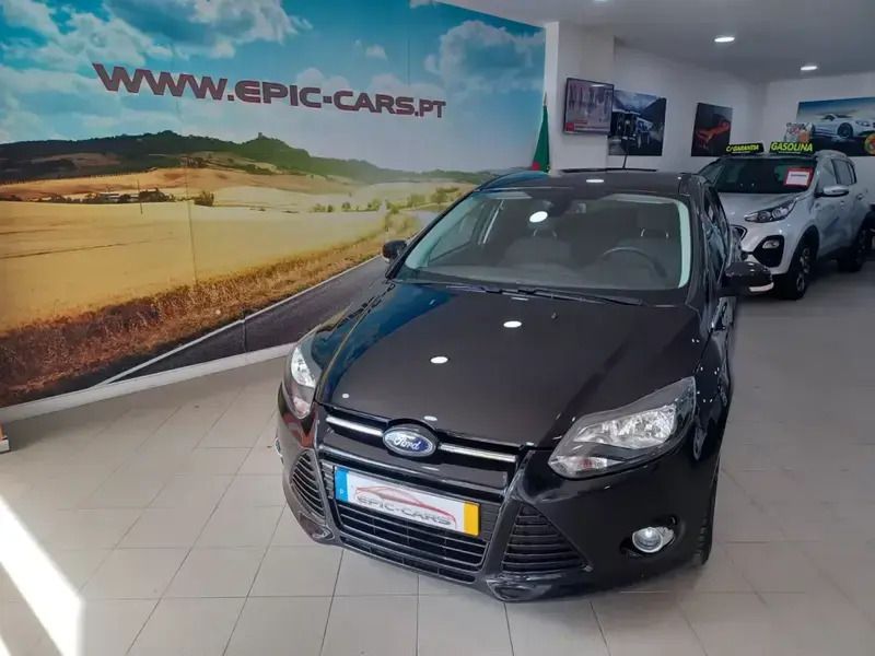 Usado Ford Focus Titanium 125 HP (91 kW) 2013 Preto Citadino