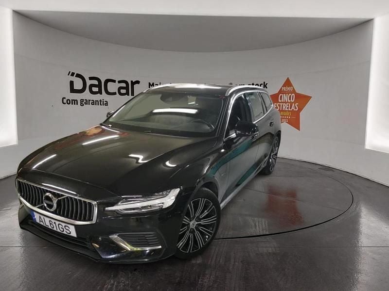 Usado Volvo V60 Inscription 340 HP (250 kW) 2021 Preto Carrinha