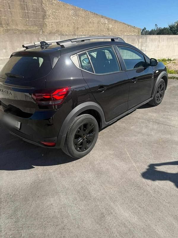 Usado Dacia Sandero 91 HP (66 kW) 2025 Preto Citadino