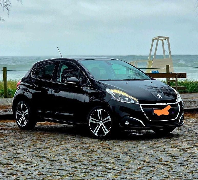 Usado Peugeot 208 GT-line 110 HP (80 kW) 2017 Citadino