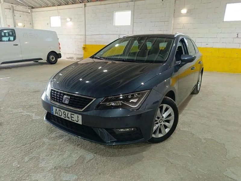 Cinza Usado 2020 Seat Leon Style Carrinha | € 16.400 (Preço justo) - Imagem 1/4