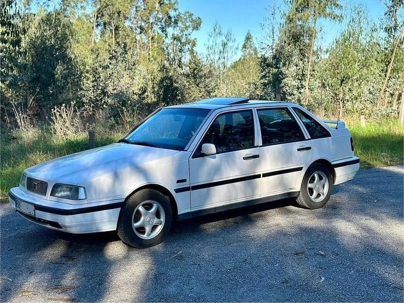 Usado 1995 Volvo 440 Citadino | € 1.750 - Imagem 1/4