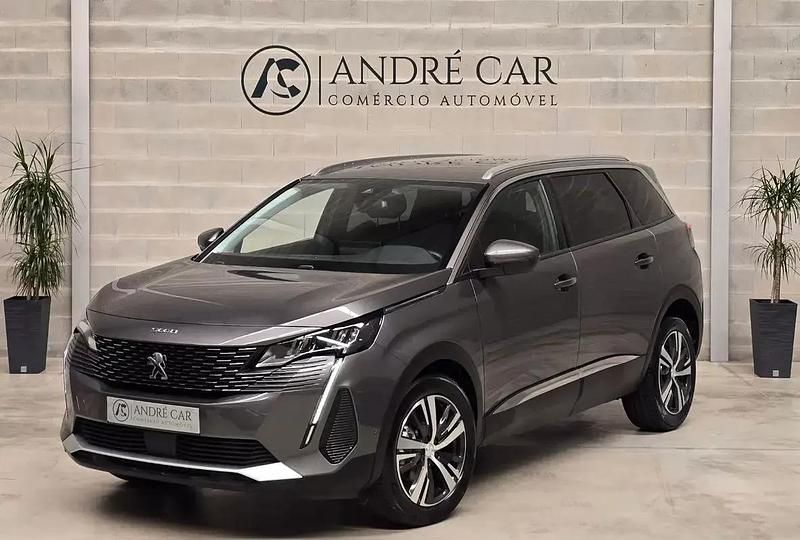 Cinzento Usado 2021 Peugeot 5008 Allure Monovolume | € 23.450 (Bom preço) - Imagem 1/4
