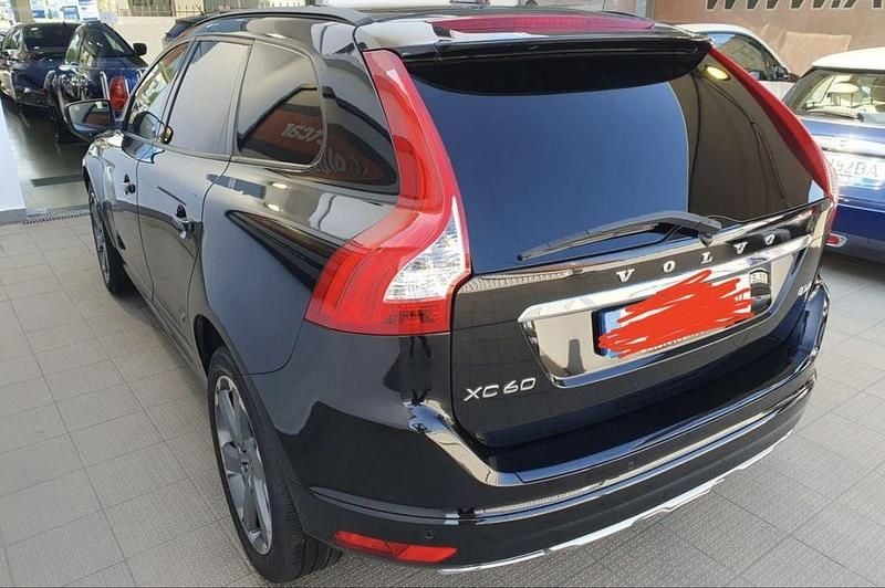 Usado Volvo XC60 181 HP (133 kW) 2014 SUV