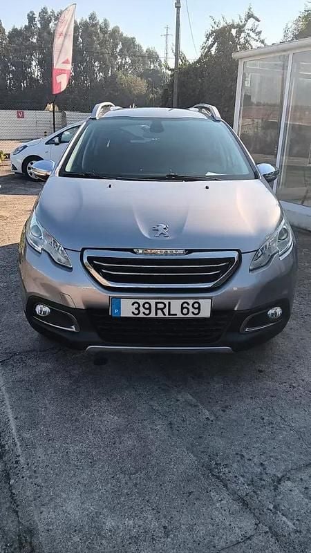 Usado Peugeot 2008 Style 82 HP (60 kW) 2016 Cinza prata SUV