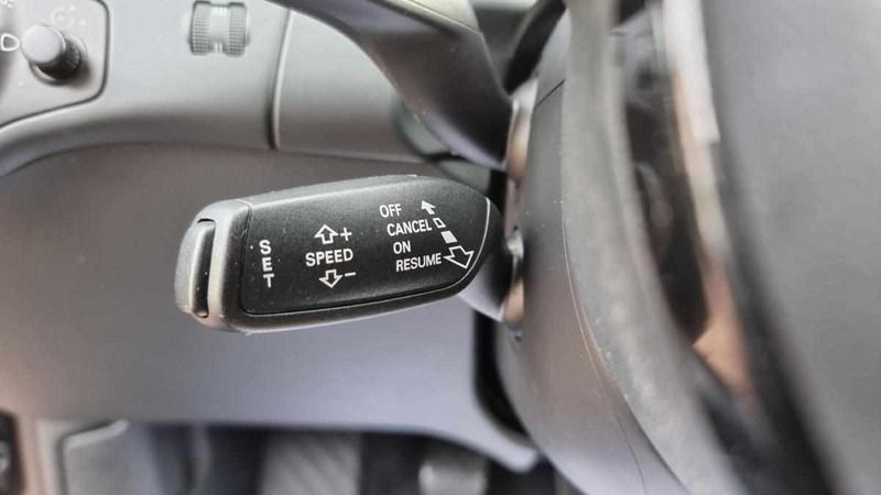 Usado Audi A5 Sportback Sport 177 HP (130 kW) 2012 Cinzento Citadino