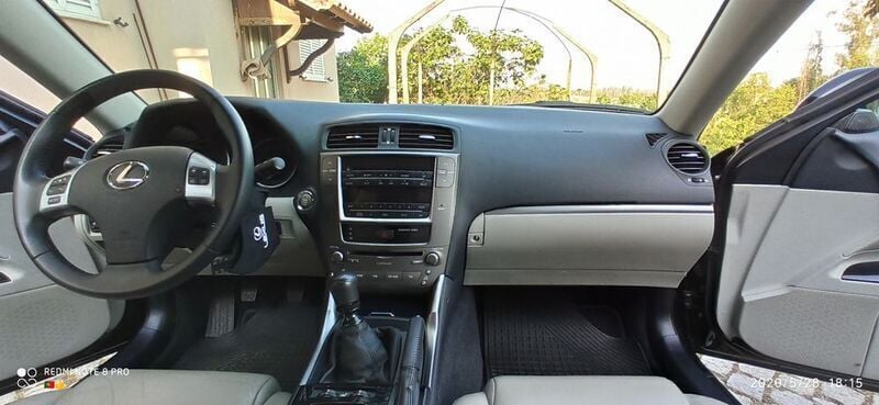 Usado 2011 Lexus IS200d Sedan | € 11.000 - Imagem 1/4