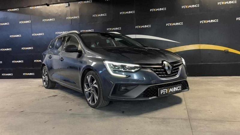 Usado Renault Mégane IV 115 HP (84 kW) 2021 Cinzento Carrinha