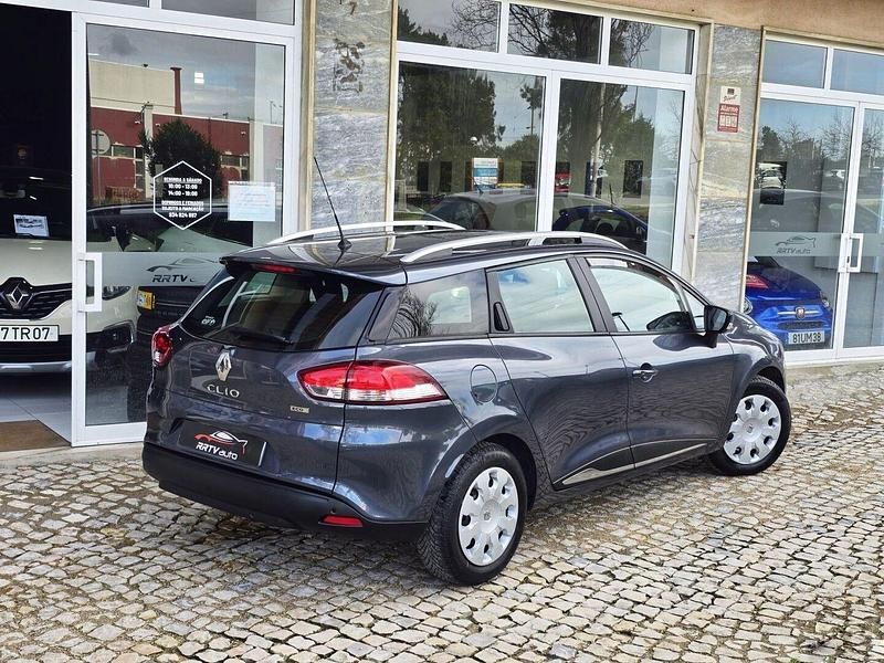 Usado Renault Clio GrandTour 90 HP (66 kW) 2018 Cinza Carrinha