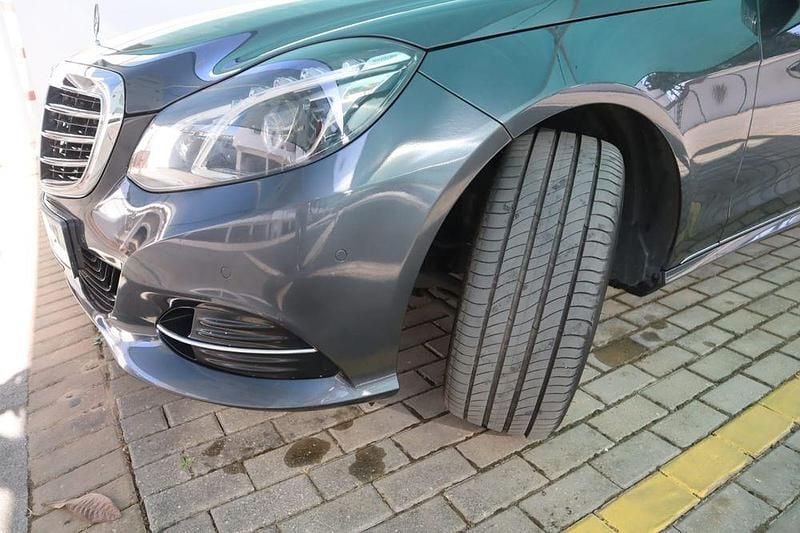 Usado Mercedes E220 177 HP (130 kW) 2014 Sedan