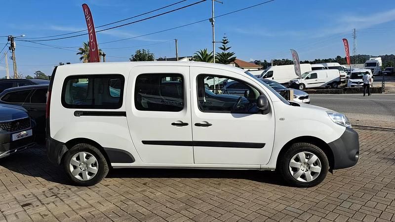 Usado Renault Kangoo 110 HP (80 kW) 2019 Branco Monovolume