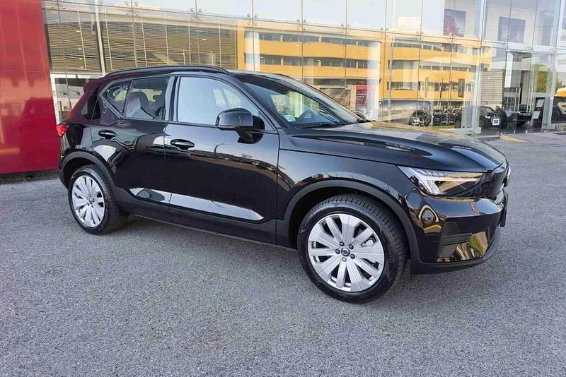 Usado Volvo EX40 Core 185 kW (252 HP) 2024 Preto SUV