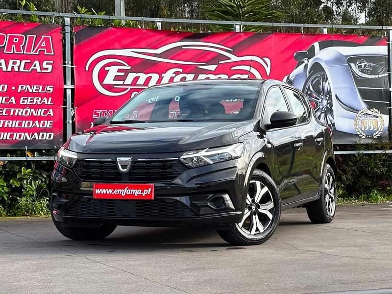 Preto Usado 2022 Dacia Sandero Acces | € 12.950 (Bom preço) - Imagem 1/4