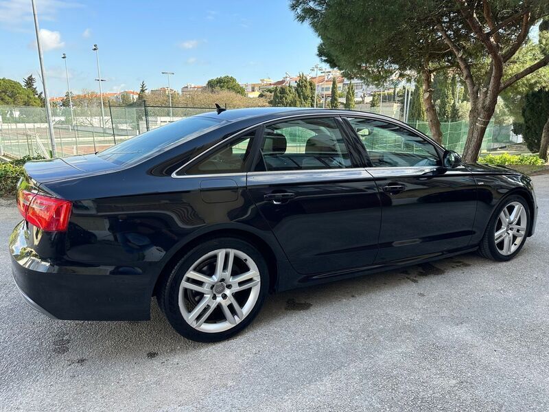 Usado Audi A6 S-Line 170 HP (125 kW) 2013 Preto Sedan
