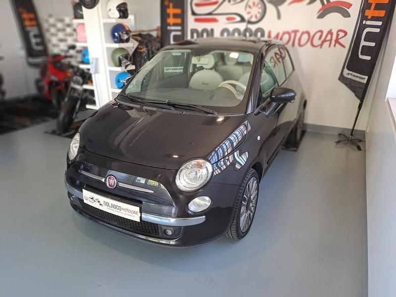 Preto Usado 2015 Fiat 500 Lounge Citadino | € 10.500 (Preço justo) - Imagem 1/4