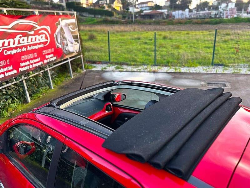 Usado Toyota Aygo X-cite 69 HP (50 kW) 2015 Vermelho Citadino