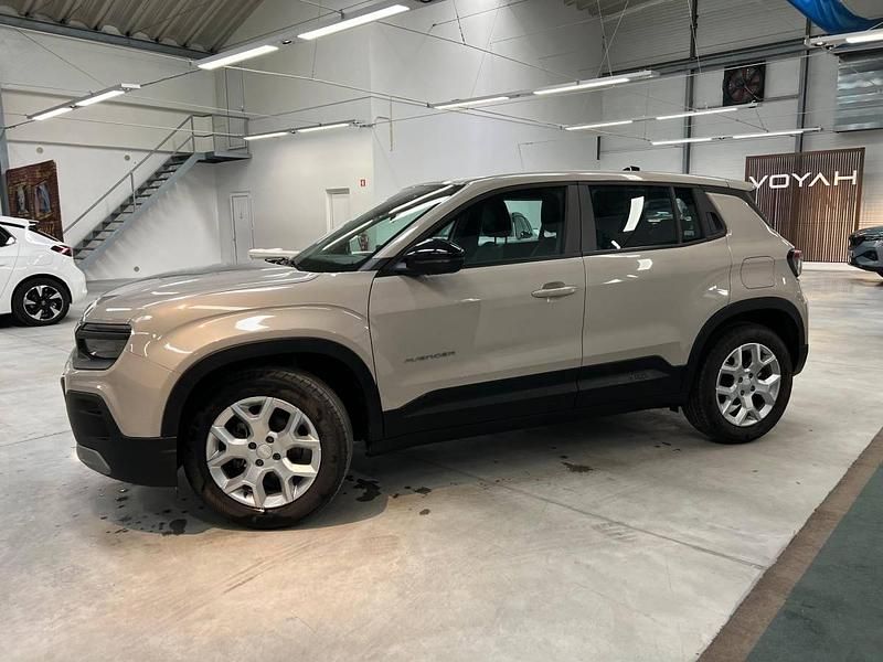 Usado Jeep Avenger Altitude 101 HP (74 kW) 2024 Bege SUV