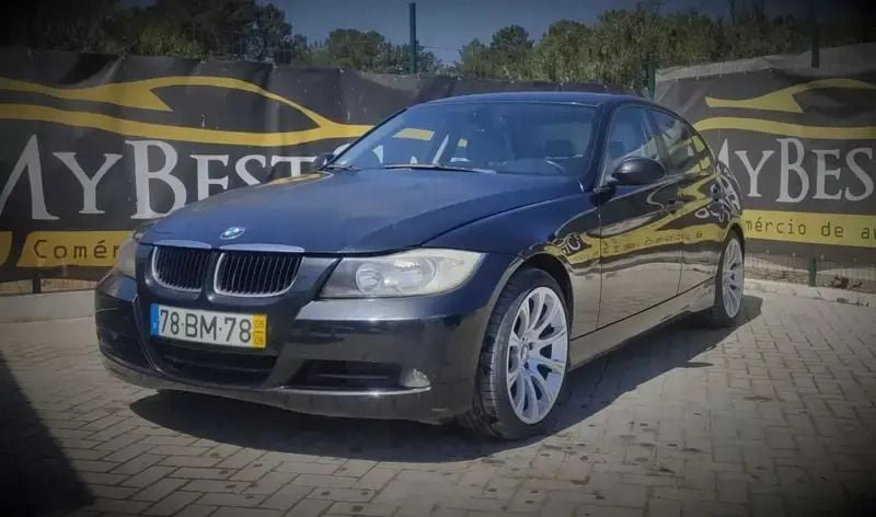 Preto Usado 2005 BMW 320 Carrinha | € 7.900 (Preço justo) - Imagem 1/4