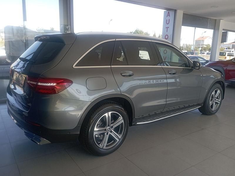 Usado Mercedes GLC250 AMG line 204 HP (150 kW) 2017 Cinza SUV