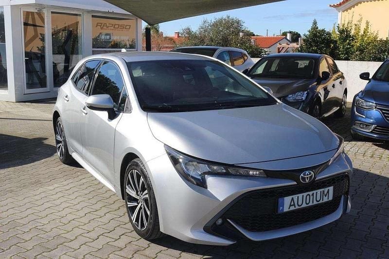 Usado Toyota Corolla 122 HP (89 kW) 2022 Cinzento