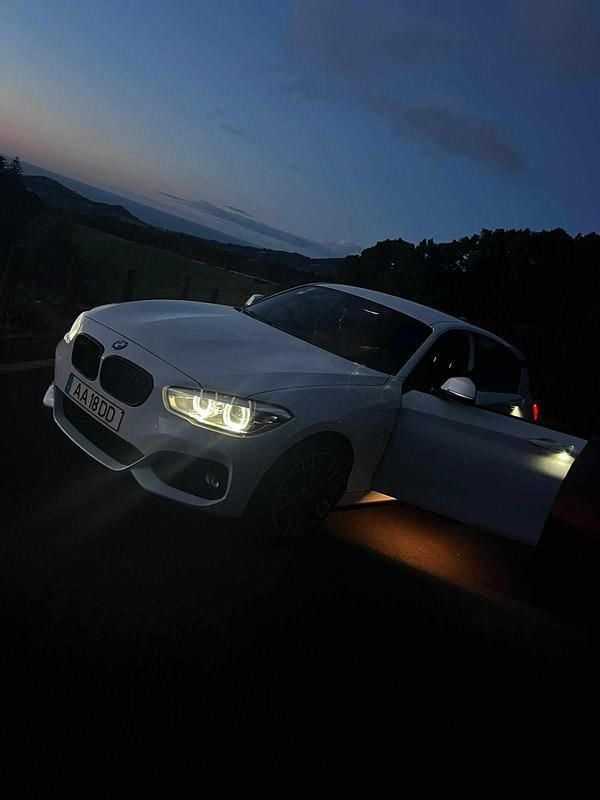 Branco Usado 2016 BMW 116 Citadino | € 21.000 (Caro) - Imagem 1/4