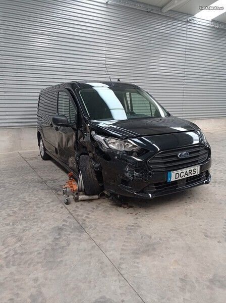 Preto Usado 2022 Ford Transit | € 9.980 - Imagem 1/1
