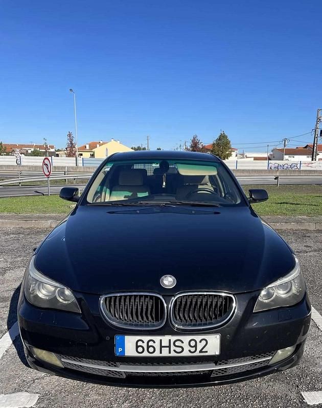 Preto Usado 2009 BMW 520 Carrinha | € 6.250 (Preço justo) - Imagem 1/4