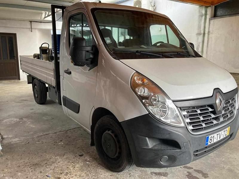 Branco Usado 2017 Renault Master Carrinha | € 18.500 (Preço elevado) - Imagem 1/4