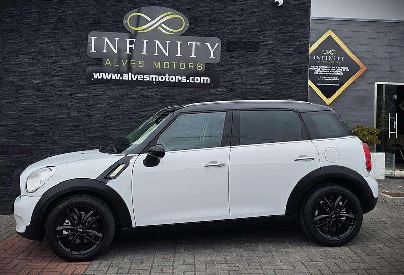 Branco Usado 2012 Mini Countryman SUV | € 11.990 (Preço justo) - Imagem 1/4