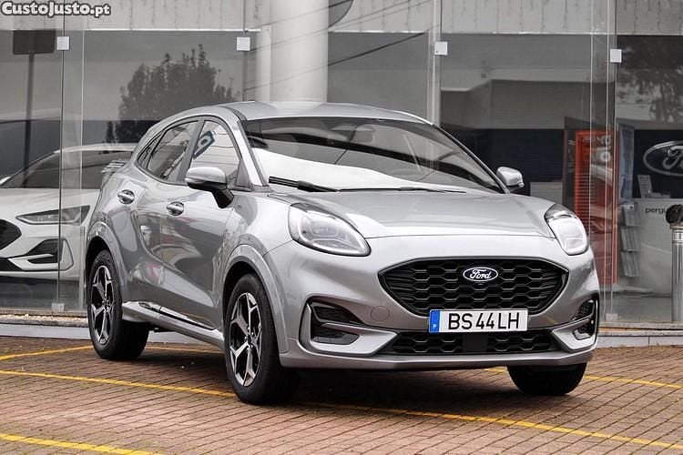 Cinza Usado 2025 Ford Puma Gen-E ST-Line Citadino | € 24.490 (Preço justo) - Imagem 1/1