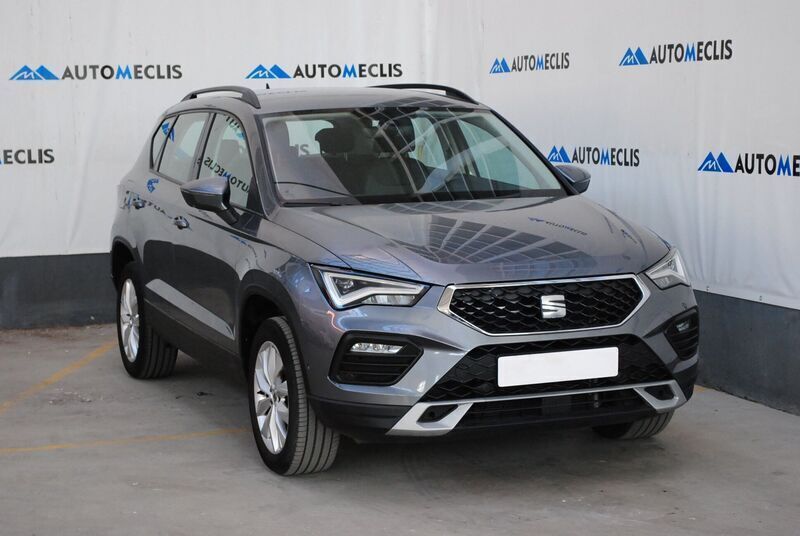 Cinza Usado 2022 Seat Ateca Style SUV | € 18.450 (Bom preço) - Imagem 1/4