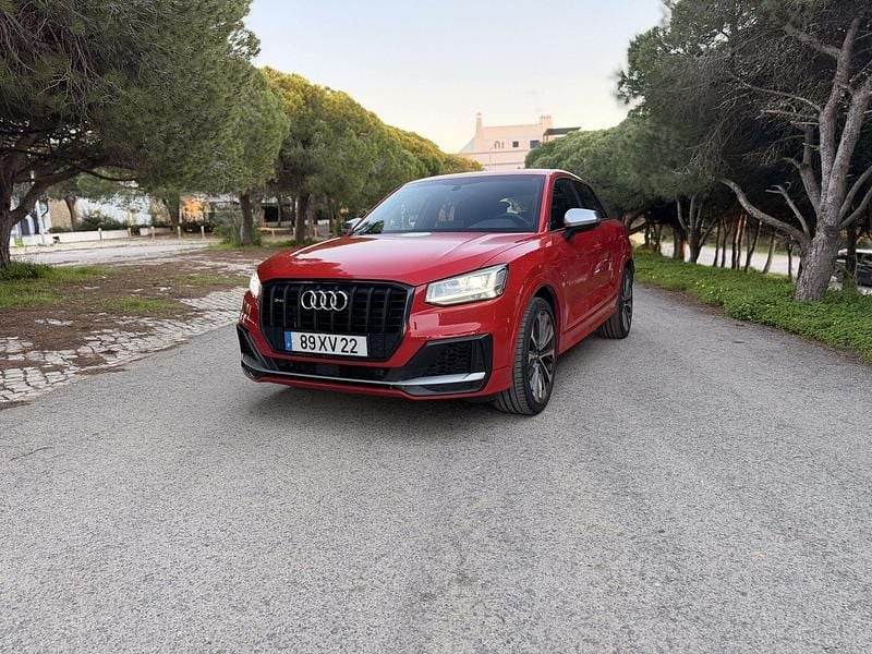 Usado Audi SQ2 Performance 300 HP (220 kW) 2019 Vermelho SUV