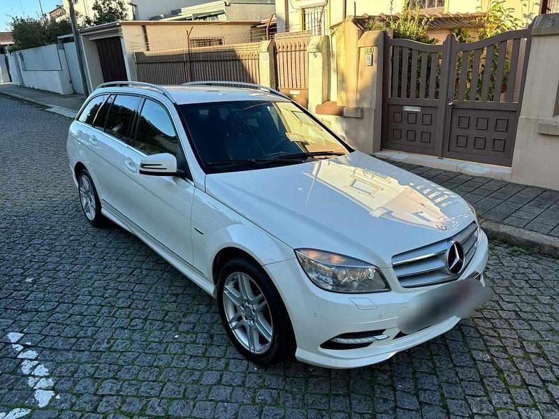 Branco Usado 2010 Mercedes C200 Carrinha | € 11.500 (Preço justo) - Imagem 1/4