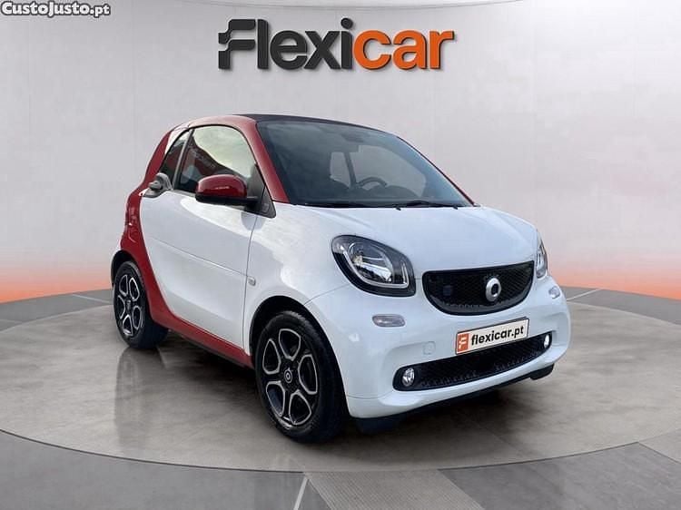 Branco Usado 2020 Smart ForTwo Electric Drive Prime Coupé | € 10.990 (Preço justo) - Imagem 1/1