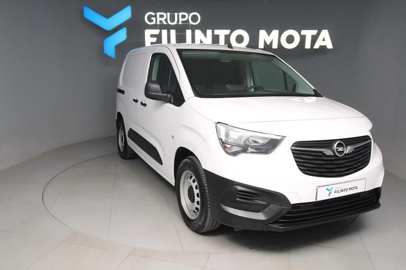 Branco Usado 2024 Opel Combo-e Life | € 23.790 - Imagem 1/1