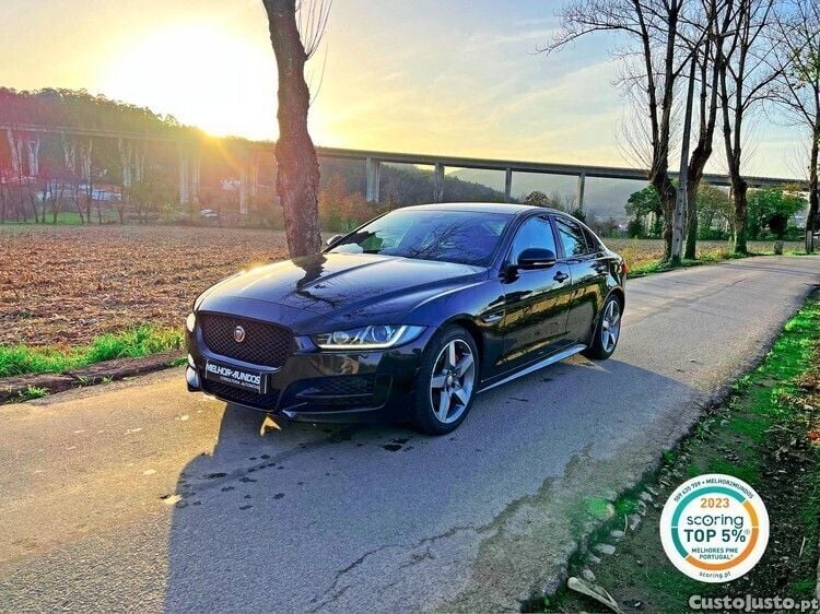 Preto Usado 2015 Jaguar XE R-Sport Sedan | € 17.500 (Preço justo) - Imagem 1/1