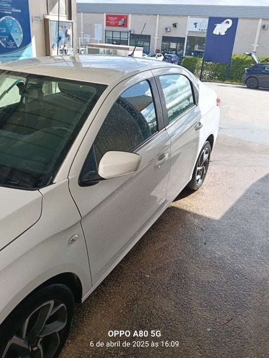 Usado 2017 Citroën C-Elysee I Sedan | € 4.950 (Super Preço) - Imagem 1/4