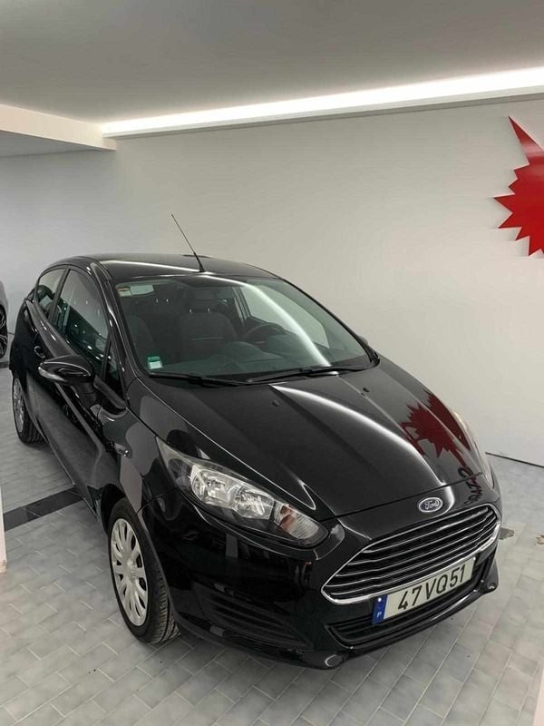 Preto Usado 2014 Ford Fiesta Citadino | € 10.900 (Preço elevado) - Imagem 1/4