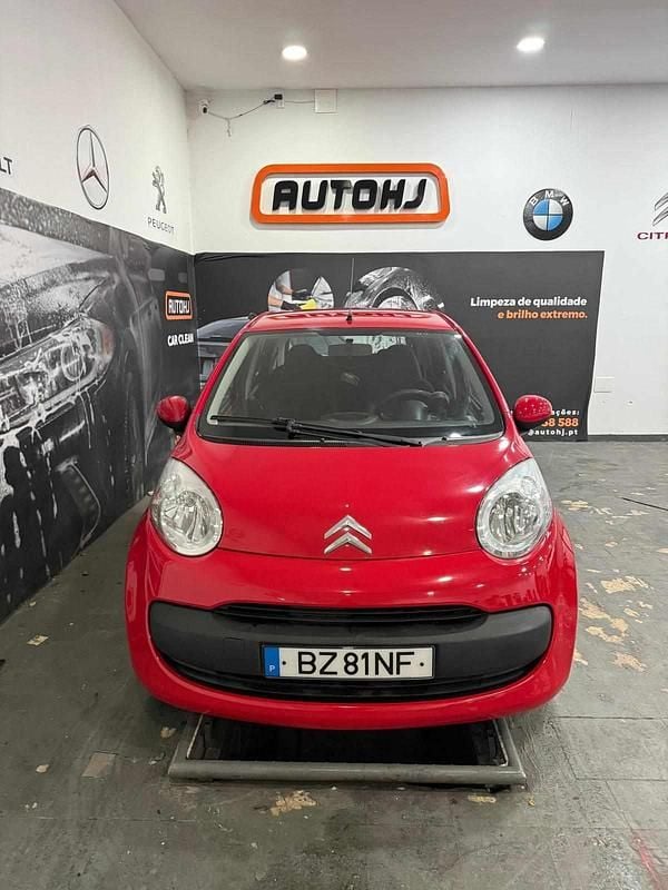 Usado Citroën C1 68 HP (50 kW) 2008 Vermelho Citadino